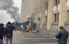  تجدد اشتباكات كازاخستان، واعتقال مسؤولين بتهمة الخيانة