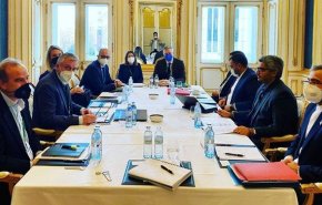 رئيسا الوفدين البريطاني والألماني لمفاوضات فيينا یلتقیان باقري