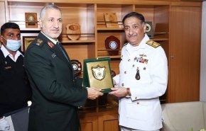 إيران تؤكد على رفع التعاون في مجال الأمن البحري مع باكستان