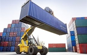 مسؤول : نمو التجارة الايرانية مع دول الجوار بنسبة 42%