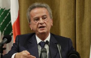 القاضية عون تحدد موعدا جديدا للتحقيق مع حاكم مصرف لبنان وتمنعه من السفر