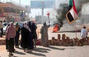بدء عصيان مدني في الخرطوم غداة مقتل 7 متظاهرين ضد الانقلاب العسكري