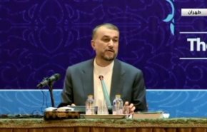 تشریح دستاوردها و حاشیه های سفر رئیس جمهور به مسکو/ راه را برای عربستان باز گذاشته‌ایم/ ایده اضافه شدن اعضای جدید از منطقه به مذاکرات را نمی پذیریم/ سه کشور اروپایی هیچ ابتکار رو به جلو و سازنده‌ای ندا‌ده‌اند
