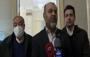 وزير الطرق الإیراني يتفقد مشاريع الإعمار في قره باغ بآذربيجان