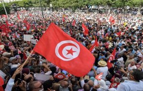 النهضة تدعو للتظاهر تضامنا مع البحيري.. وأنصار سعيد يدعون للتظاهر لإصلاح القضاء