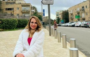 باحثة سعودية تصل الى الكيان الإسرائيلي وناشطون ينتقدونها 
