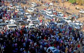 مليونيات السودان..متى ينصاع العسكر لرأي الشعب؟