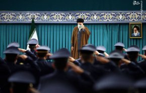 قائد الثورة: اميركا اليوم تتلقى الضربة من حيث لم تحتسب ابدا
