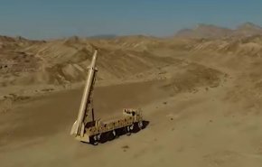 لحظة اطلاق صاروخ 