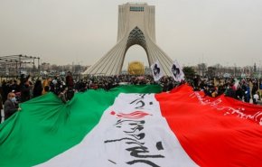 حصاد الثورة الإسلامية.. تقدم علمي رغم الضغوط والحظر 


