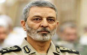 قائد الجيش الايراني: قدراتنا الدفاعية تتنامى للقيام بأي مهمة