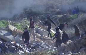 شاهد..كيان الإحتلال يعتقل قياديا ضريرا في حركة حماس