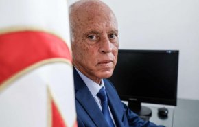 تونس.. 3 أحزاب تحذر من تدخل الرئيس سعيّد في 'الإعلام'
