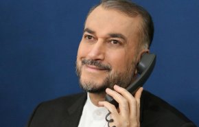 وزير الخارجية يطلع على مستجدات اوضاع أوكرانيا و الرعايا الايرانيين في هذا البلد