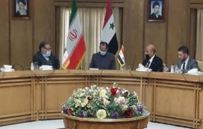 شمخاني يستقبل مملوك في طهران وهذا ما ناقشاه