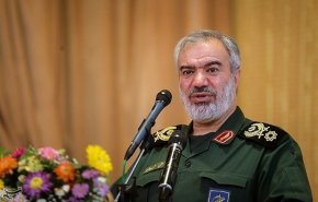 العميد فدوي: حماية الثورة الاسلامية لا تعرف الجغرافيا