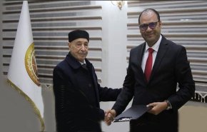 ليبيا .. وزير الصحة يؤدي اليمين أمام رئيس البرلمان 
