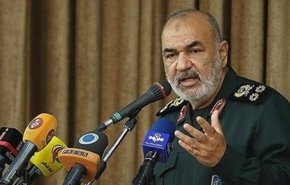 اللواء سلامي: ایران اول بلد اسلامي يطلق قمرا صناعيا الى الفضاء