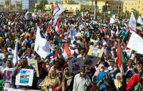 السودان.. تصعيد في الخرطوم بعد مقتل 3 وإصابة العشرات
