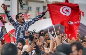 منظمات حقوقية تدعو تونس لوقف القيود الوشيكة على المجتمع المدني
