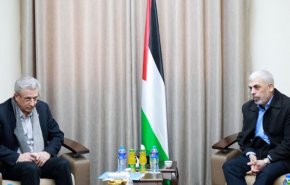 فلسطين... السنوار يستقبل مصطفى البرغوثي ويبحثان قضايا وطنية