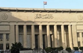 مصر.. محاكمة 8 متهمين بالتخابر مع 'داعش'