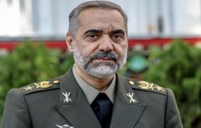 وزير الدفاع الايراني: خطوات راسخة اتخذت لتعزيز قدرات البلاد العسكرية