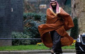 ابن سلمان يبتز الغرب لإنهاء عزلته ووقف اعتباره منبوذا 