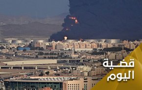 هل تتخذ السعودية النفط سُلّماً للنزول عن الشجرة؟