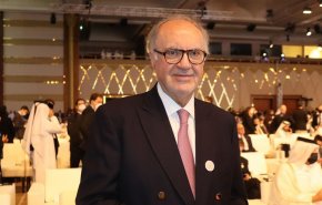 علاوي: الورقة البيضاء أعادت التوازن لاقتصاد العراق
