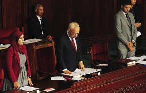 في تحد للرئيس.. البرلمان التونسي يعلن عقد جلسة عامة الأربعاء 