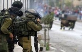 اشتباكات عنيفة بين مقاومين فلسطينيين وقوات الاحتلال في جنين+فيديو