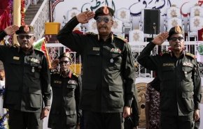 البرهان يهدد بطرد المبعوث الأممي من السودان