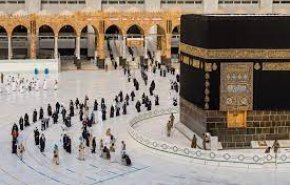 السعودية تفرض غرامة 10 آلاف ريال على المعتمرين في هذه الحالة