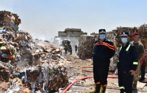 اندلاع حريق ضخم شرق العاصمة العراقیة بغداد