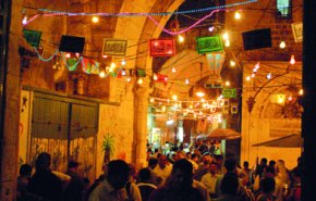 أجواء شهر رمضان المبارك في مناطق مختلفة من العالم