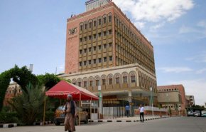'رويترز' تسقط بخطأ مهني جسيم وتنسب للحوثي خبرا مزورا 