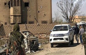 'قسد' تمنع موظفين من دخول أماكن عملهم بالقامشلي