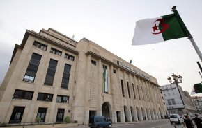 الجزائر.. منع نائب من دخول البرلمان لخدمته بالجيش الفرنسي