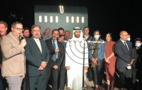 ما وراء كواليس 