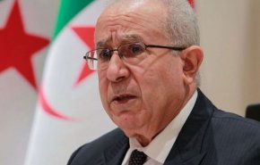 وزير خارجية الجزائر يجري مشاورات مع نظرائه العرب لوضع حد للانتهاكات الصهيونية