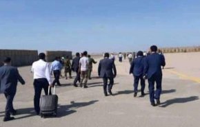 السفير السعودي يفرض حظرا على  سفر 'المسؤولين' من عدن