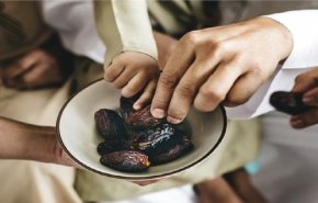 تحذير طبي.. هؤلاء ممنوعين من تناول 'التمر' نهائيا!
