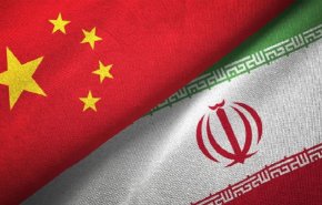 هذا ما بحثه وزير الدفاع الصيني مع الرئيس الإيراني في طهران  
