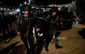 الإحتلال الاسرائيلي يعتقل 4 فلسطينيين من الضفة المحتلة