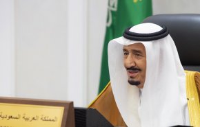 الملك سلمان يدخل المستشفى