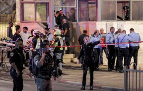 بالفيديو: استشهاد فلسطيني قرب باب العامود بدعوى تنفيذه عملية طعن