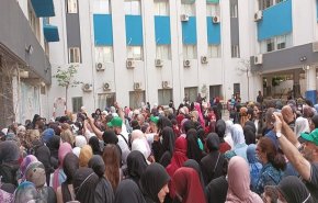 زحمة كبيرة امام مركز للاقتراع في دائرة بيروت الثانية