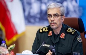 اللواء محمد باقري يزور طاجيكستان غدا 