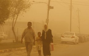 تسجيل 4 الاف حالة الاختناق جراء عاصفة ترابية ضربت العراق 